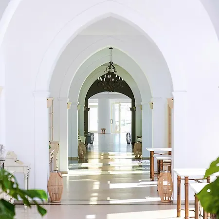 Resort Grecotel Casa Paradiso
