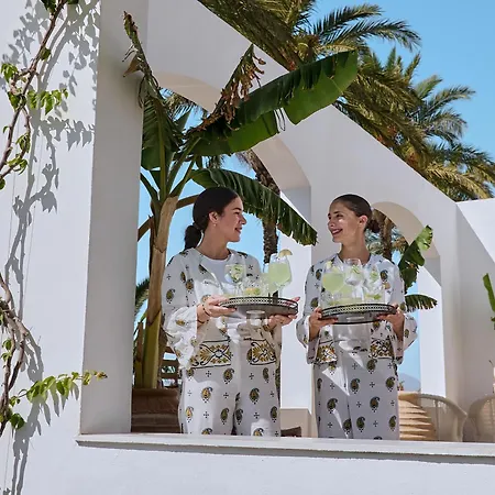 Grecotel Casa Paradiso מרמרי