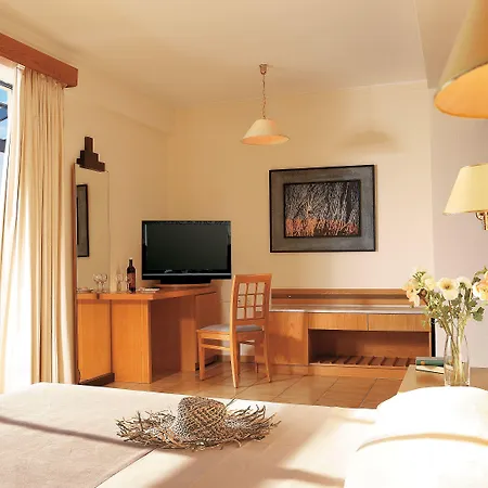 Grecotel Casa Paradiso リゾート