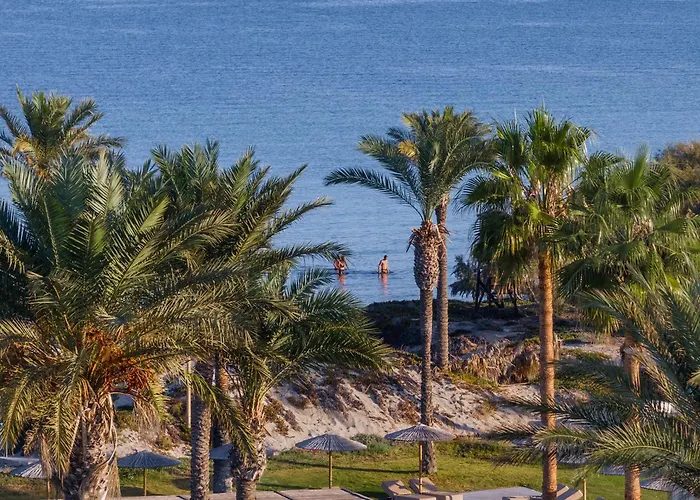 Grecotel Casa Paradiso Resort 4*
